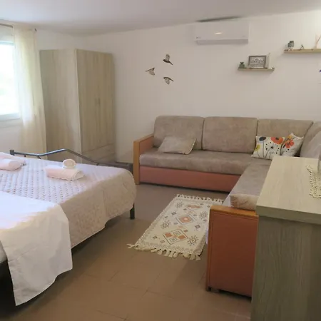Holiday home Efterpi Seaside House Chrysi Ammoudia