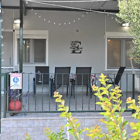 Case de vacanță Efterpi Seaside House